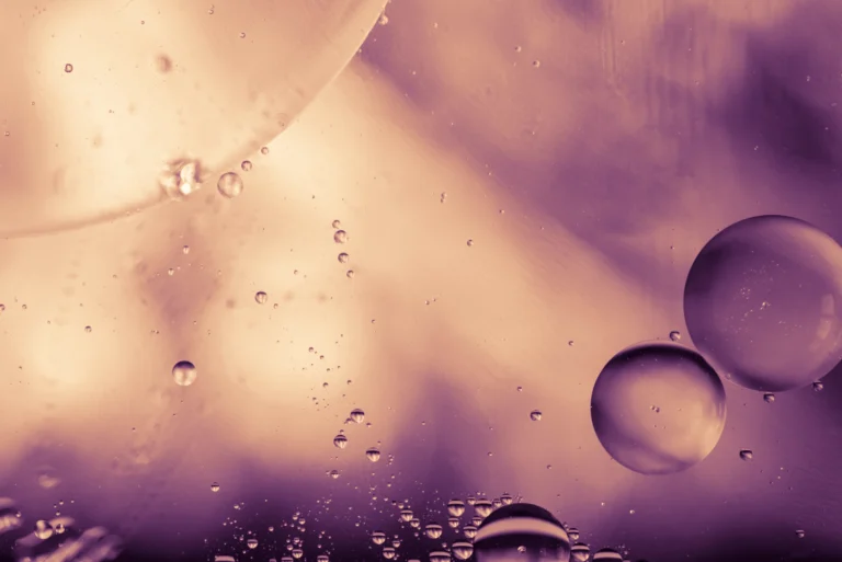 purple-airy-bubbles-glowing-drops